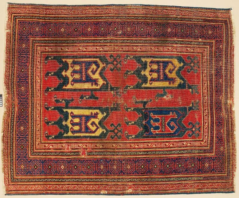 "فرش حیوانات روبرو"، یک فرش ترکی قرن چهاردهم از مجموعه موزه متروپولیتن.